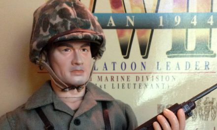 Dragon “Lt. Andy Carlson” – WW2 USMC Platoon Leader [Review]