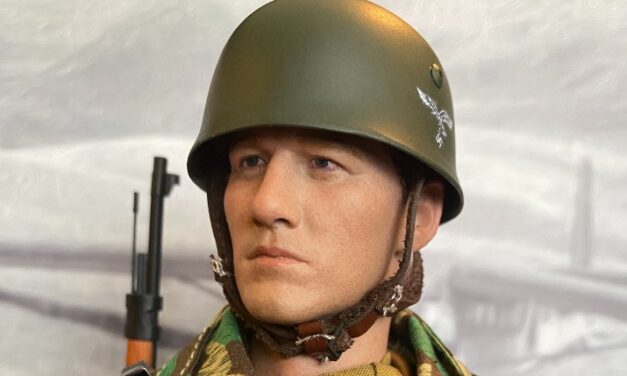 Ujindou – WW2 Gran Sasso Raid German Fallschirmjager [Review]